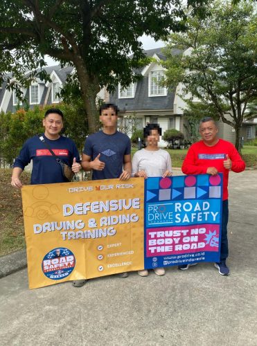 Anak mengikuti pelatihan Defensive Driving & Riding bersama Pro Drive Indonesia untuk belajar keselamatan berkendara sejak dini.