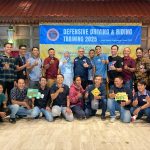 Foto bersama peserta dan fasilitator dalam program defensive driving training BPJS Ketenagakerjaan yang diselenggarakan Pro Drive Indonesia.