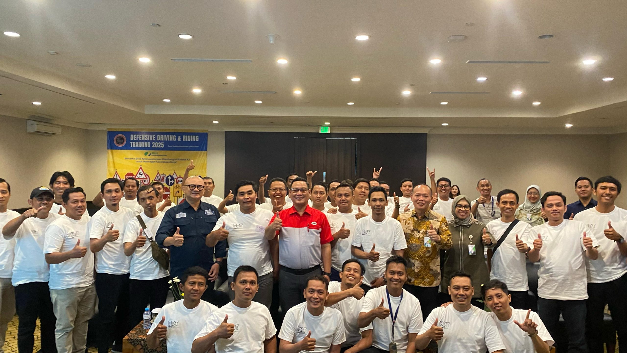 Transformasi Budaya Keselamatan Melalui Defensive Riding Training ...