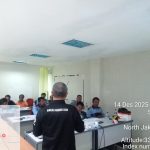 Peserta mengikuti pelatihan pengemudi angkutan barang berbahaya ABB bersertifikasi Kementerian Perhubungan RI di Jakarta