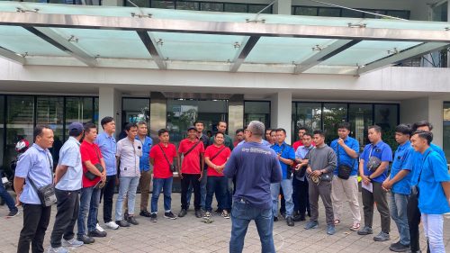 Defensive Riding Training PT Bambang Djaja di Surabaya dengan sesi teori, praktik berkendara, dan judging ability assessment