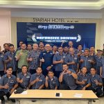 Defensive Driving Awareness Airlangga Trans Malang dengan sesi edukasi keselamatan dan kesadaran berkendara pengemudi
