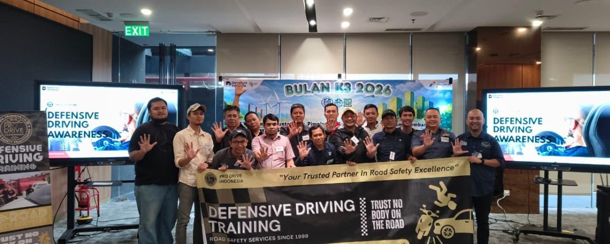 Sesi diskusi interaktif Defensive Driving Awareness PT Pertamina Drilling Services Indonesia.