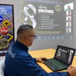 Trainer Pro Drive Indonesia saat Online Defensive Driving Training PT Halco Tehnik